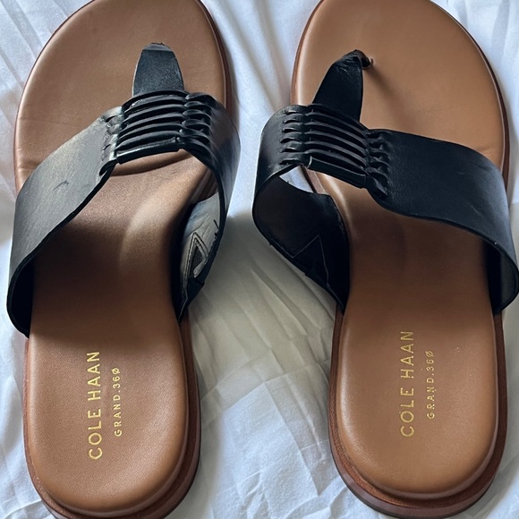 Cole Haan Women’s Black Felix Grand Thong Sandal Size 7 - Picture 2 of 7